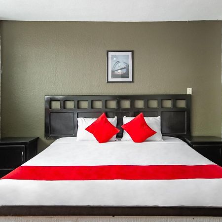 Hotel Halley Λεόν Εξωτερικό φωτογραφία
