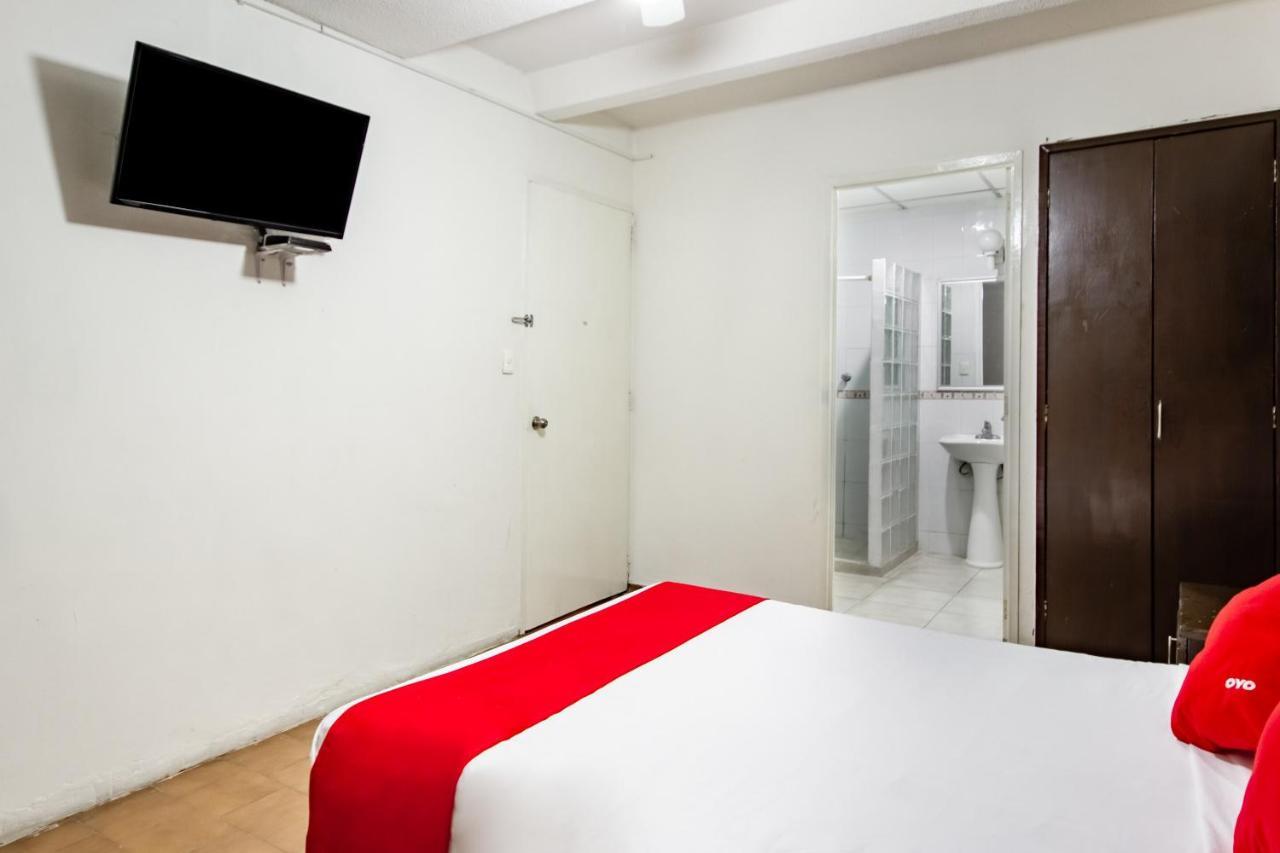 Hotel Halley Λεόν Εξωτερικό φωτογραφία