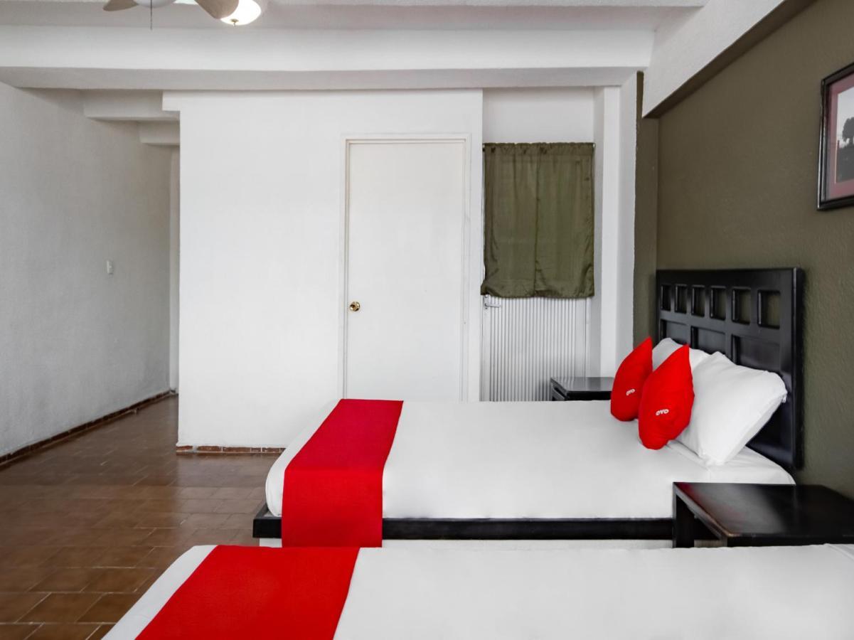 Hotel Halley Λεόν Εξωτερικό φωτογραφία