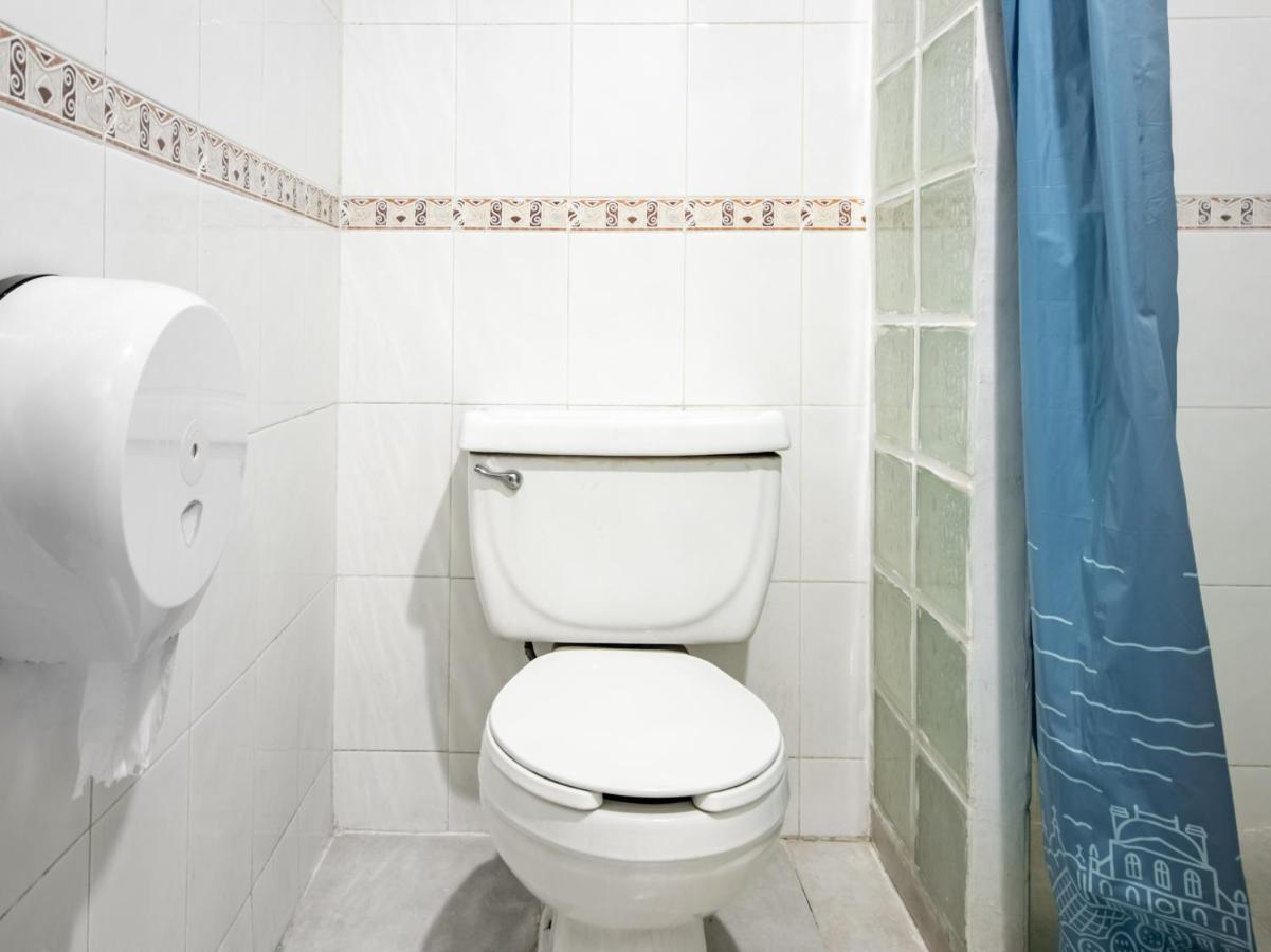 Hotel Halley Λεόν Εξωτερικό φωτογραφία